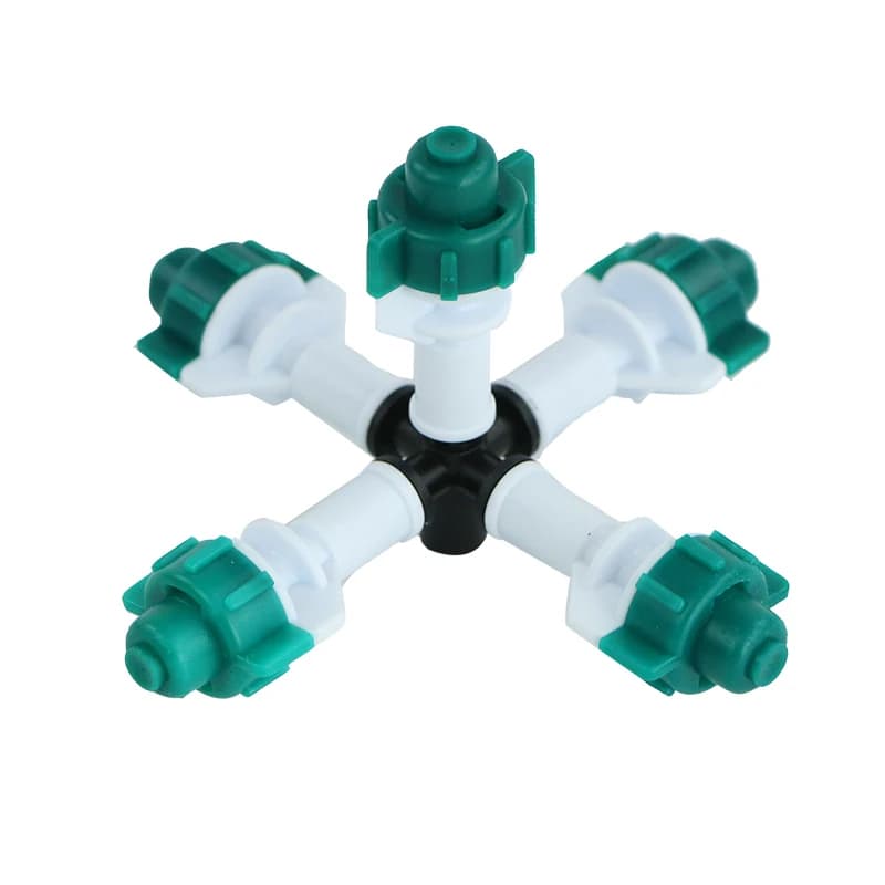 Five-outlet misting nozzle structure with five radial arms