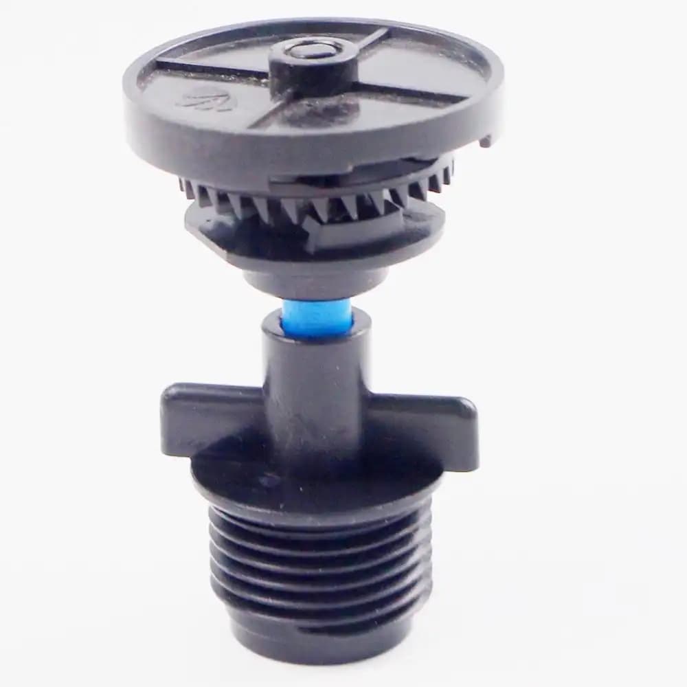 R10PRO rotary sprinkler close view of rotor and threaded base