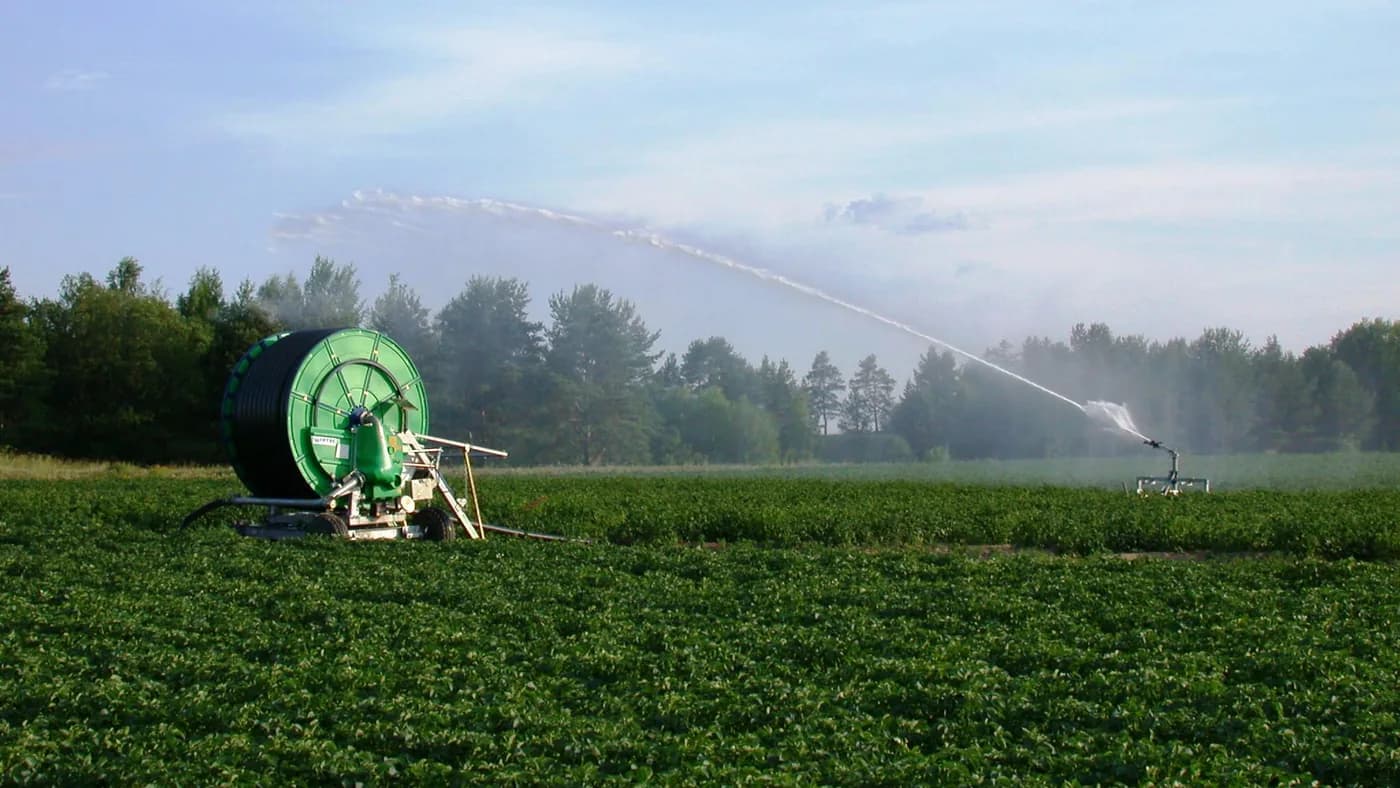 Big Gun Irrigation Sprinkler: Plan a Portable Field Layout Before Buying