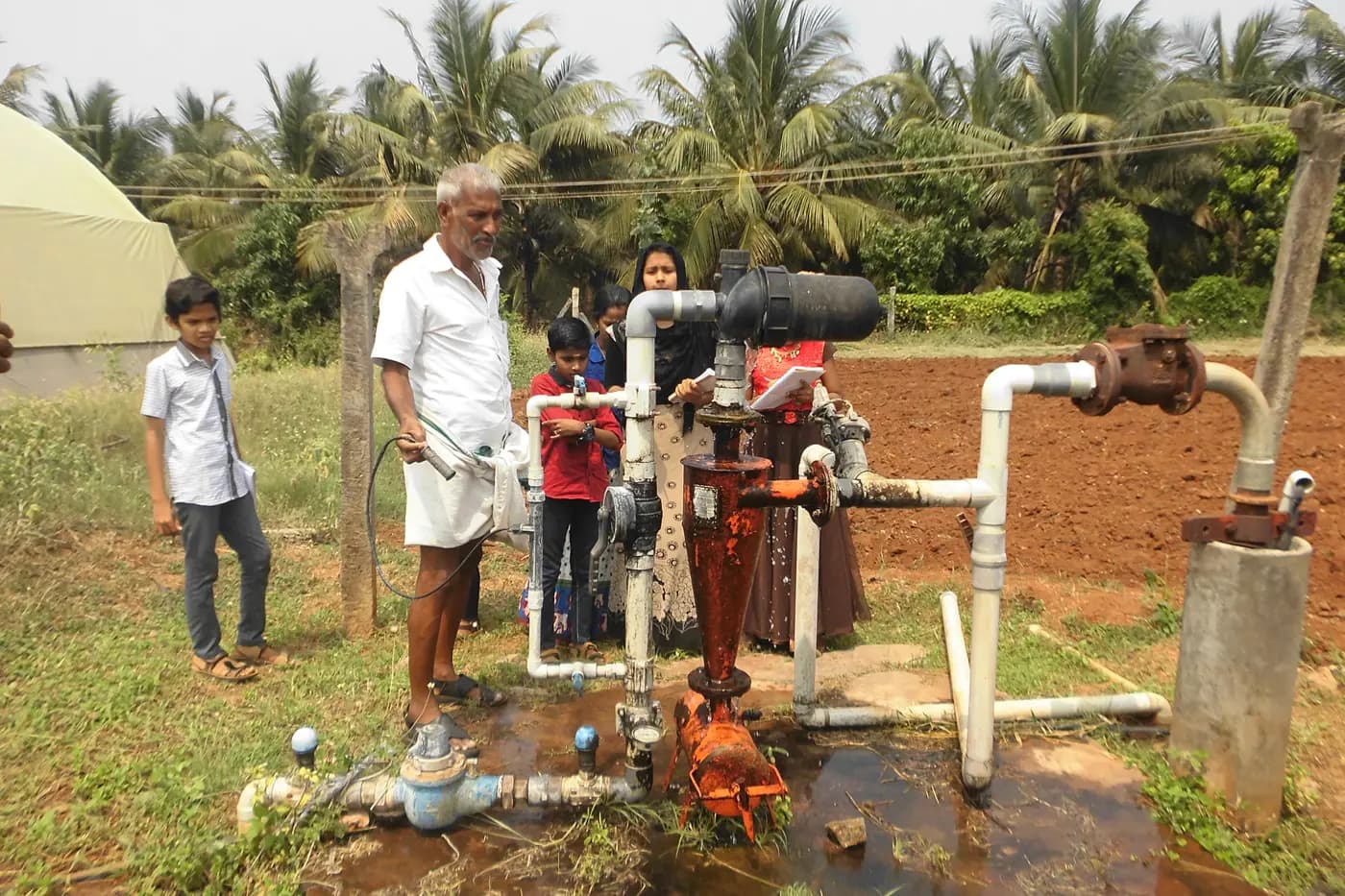 Drip System Fertilizer Injector: Buy Controls for a Water-Only Finish